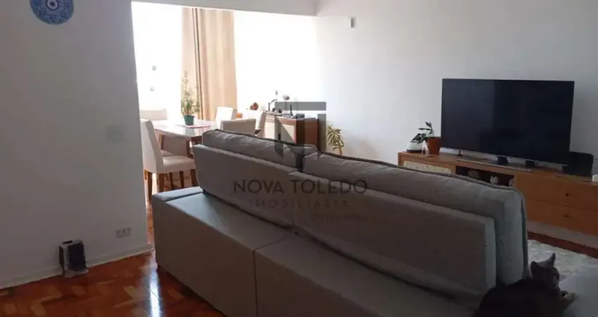 APARTAMENTO Á VENDA - 2 DORMITÓRIOS - 2 BANHEIROS - NÃO POSSUI VAGA DE GARAGEM - CENTRO - SJC