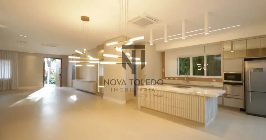 Casa Térrea em Condomínio - Jardim Apolo - Condomínio Apolo - 3 suítes - 575m²