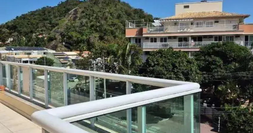 Cobertura com 3 dormitórios à venda, 220 m² por R$ 1.350.000,00 - Itacoatiara - Niterói/RJ