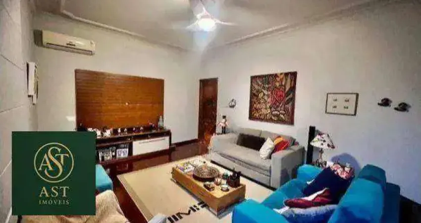 AST IMÓVEIS VENDE apartamento no miolo de Icaraí com 135 m², 3 quartos, 1 suíte, 1 vaga de garagem