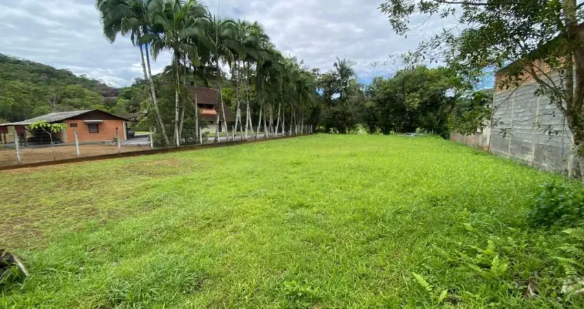 Terreno à venda no Centro
