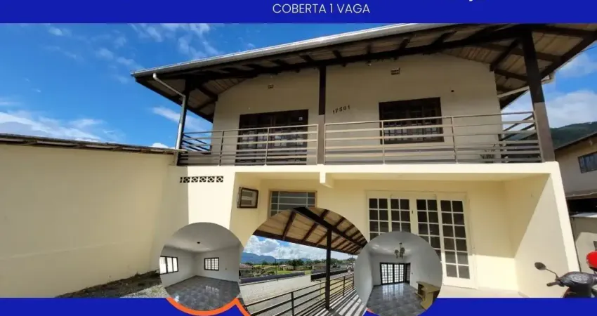 Casa com 3 quartos para alugar na Rua Carlos Frederico Ramthum, 17301, Santa Luzia, Jaraguá do Sul