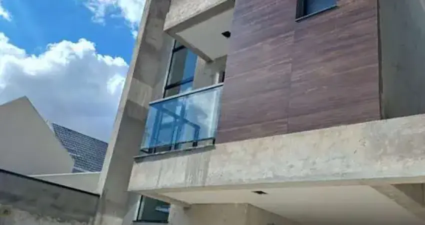 Sobrado para Venda em Curitiba, Capão Raso, 3 dormitórios, 1 suíte, 3 banheiros, 2 vagas