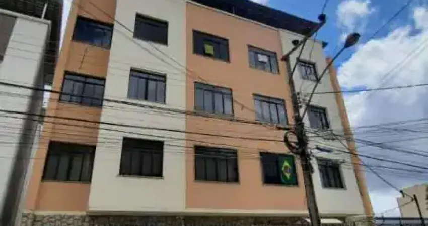 Apartamento térreo com 3 dormitórios à venda, 110 m² por R$ 430.000 - Jardim Glória - Juiz de Fora/MG