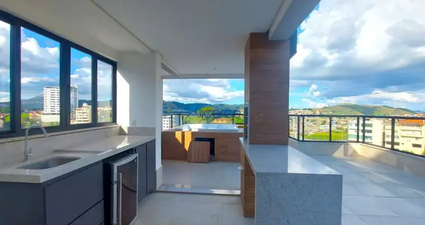 Cobertura com 5 quartos, 5 vagas, lazer,  à venda por R$ 1.990.000,00 - Granbery - Juiz de Fora/MG