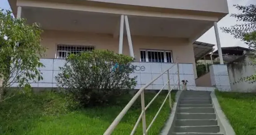Casa com 2 quartos à venda na Rua Santa Luiza de Marilac, Bandeirantes, Juiz de Fora