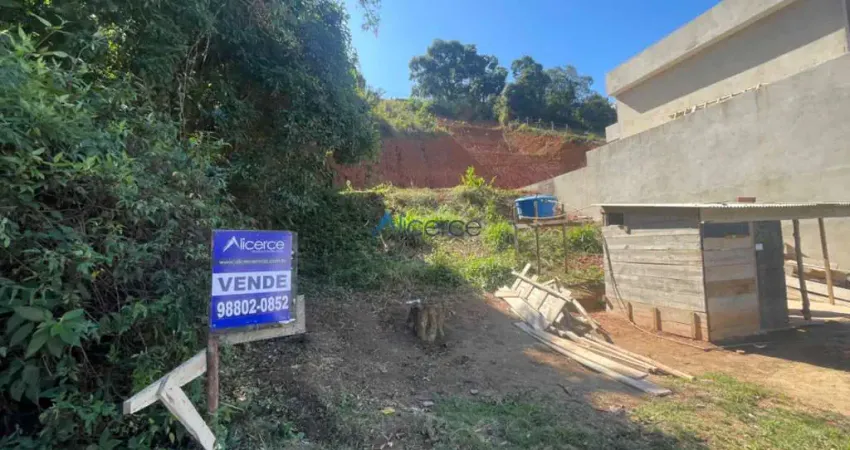 Terreno com excelente localização  no Portal do Aeroporto 979m²