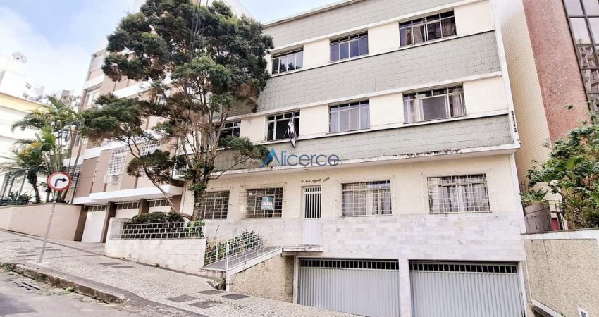 Apartamento com 4 quartos à venda na Rua São Sebastião, Centro, Juiz de Fora