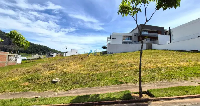 Terreno em condomínio fechado à venda na Rua Bellatrix, Terras Altas, Juiz de Fora