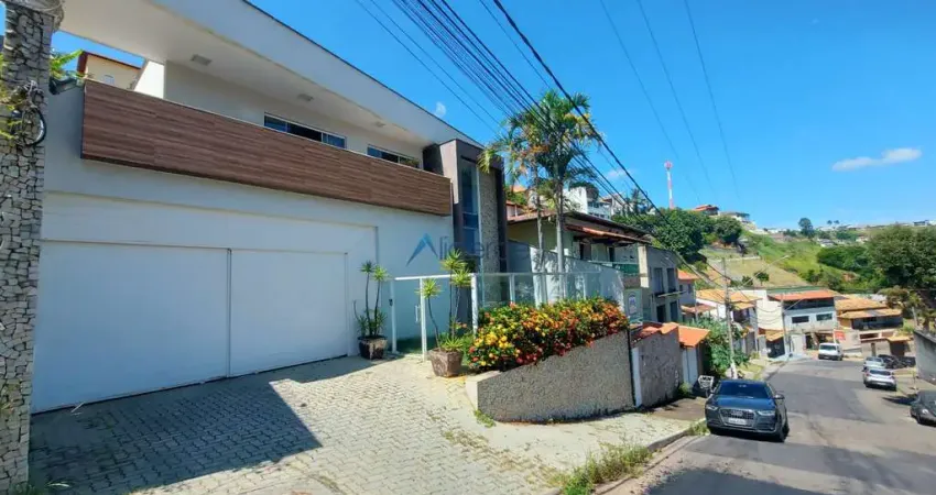 Casa com 3 quartos à venda na Rua Doutor Lourival Sotto Maior, Quintas das Avenidas, Juiz de Fora