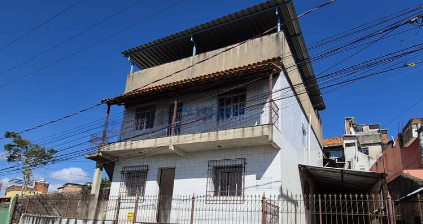 Casa com 3 quartos à venda na Rua José Venâncio Rabello, Santos Dumont, Juiz de Fora