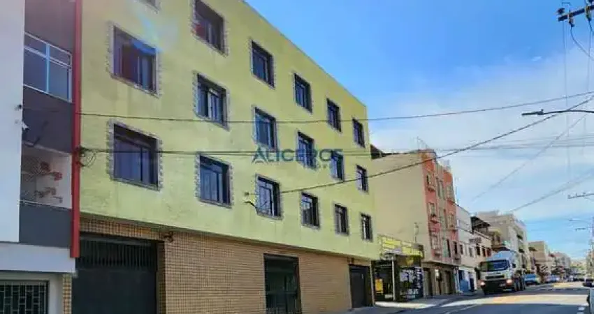 Apartamento 2 quartos com garagem na Olegário Maciel!