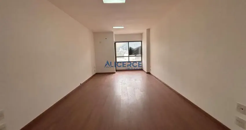 Sala comercial à venda na Avenida Barão do Rio Branco, Centro, Juiz de Fora