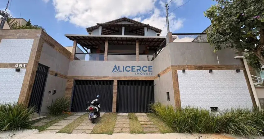 Casa em condomínio fechado com 4 quartos à venda na Rua Wolfgang Amadeus Mozart, São Pedro, Juiz de Fora