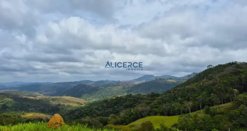 Lindo terreno, medindo 525 m², com projeto aprovado no condomínio jardim excelsior.