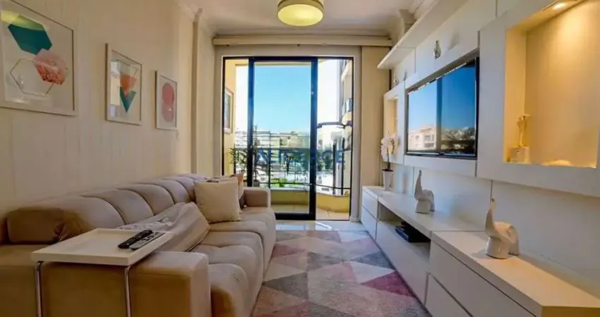 Lindo apartamento de 3 quartos, com varanda, no alto dos passos.