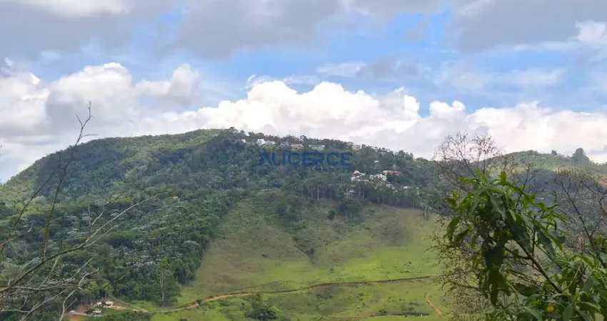 Terreno em declive medindo 3.000m², com vista linda- no villagio da serra ii- salvaterra