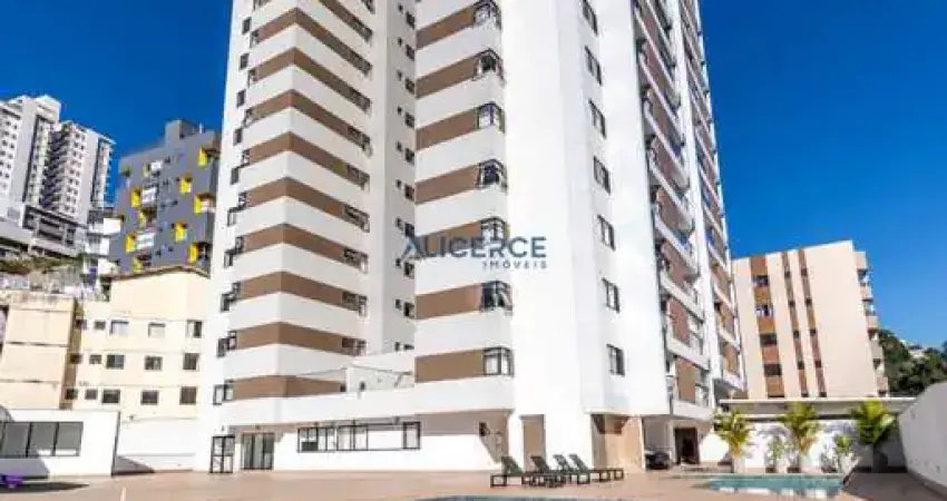 Apartamento com 4 quartos para alugar na Rua Professora Marta Waltemberg, Granbery, Juiz de Fora