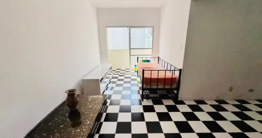 Oportunidade! Apto com 2 dorm. 1 vaga privativa - Vista mar! Baixo condomínio