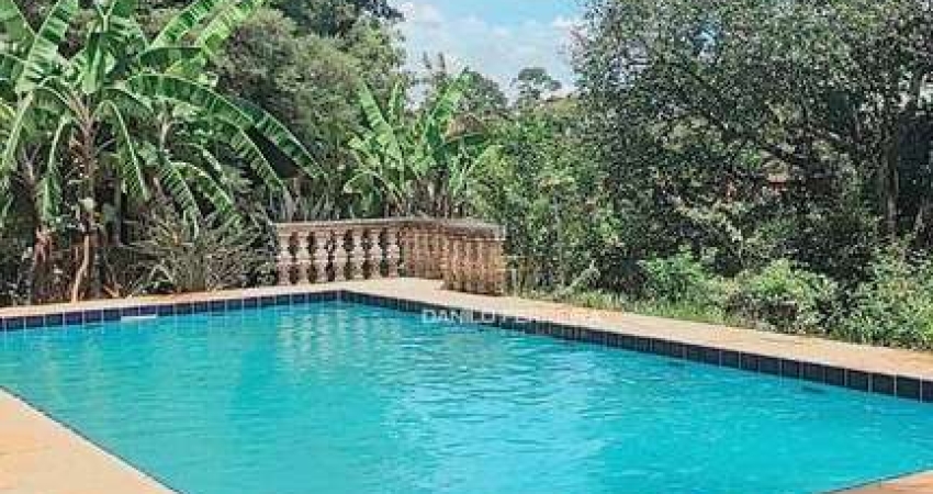 Chácara com 5 dormitórios à venda, 5187 m² por R$ 880.000,00 - Chácara Iracema - Salto/SP