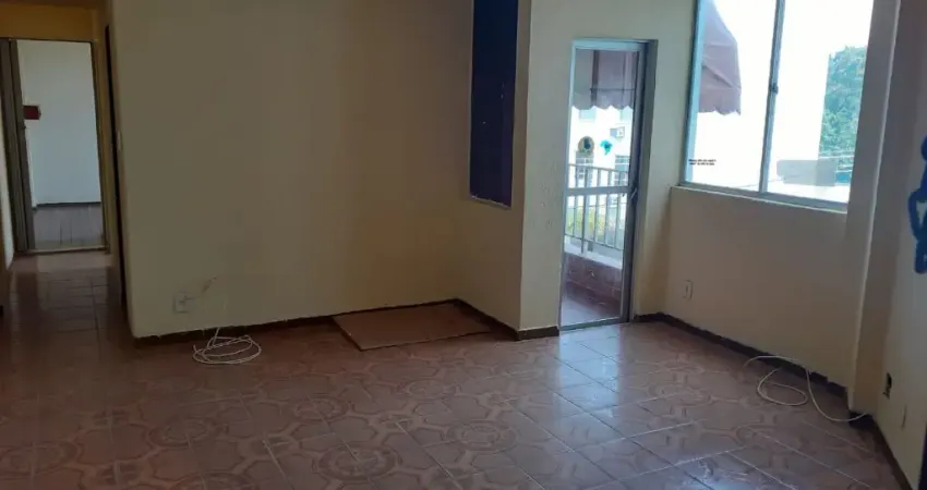 Apartamento 2 quartos, varanda, carta e FGTS