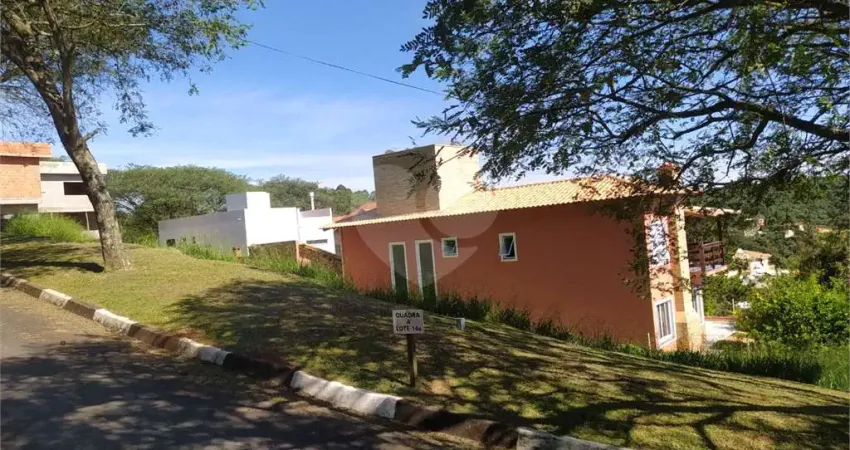 Terreno à venda no Taipas De Pedras (Mailasqui), São Roque 