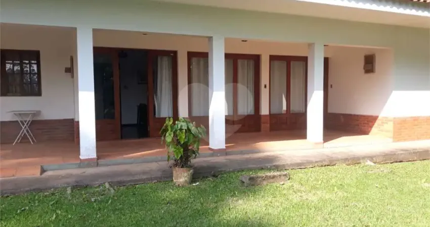 Chácara / sítio com 3 quartos à venda no Centro (Canguera), São Roque 