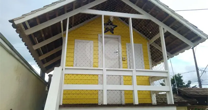 Casa com 4 quartos à venda em Jardim Caparelli (mailasqui) - SP