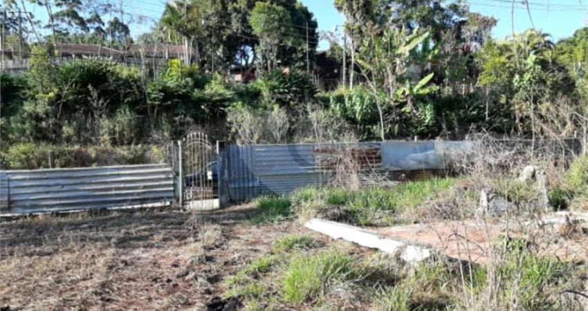 Terreno à venda na Benedito S Rocha, Caete (Mailasqui), São Roque