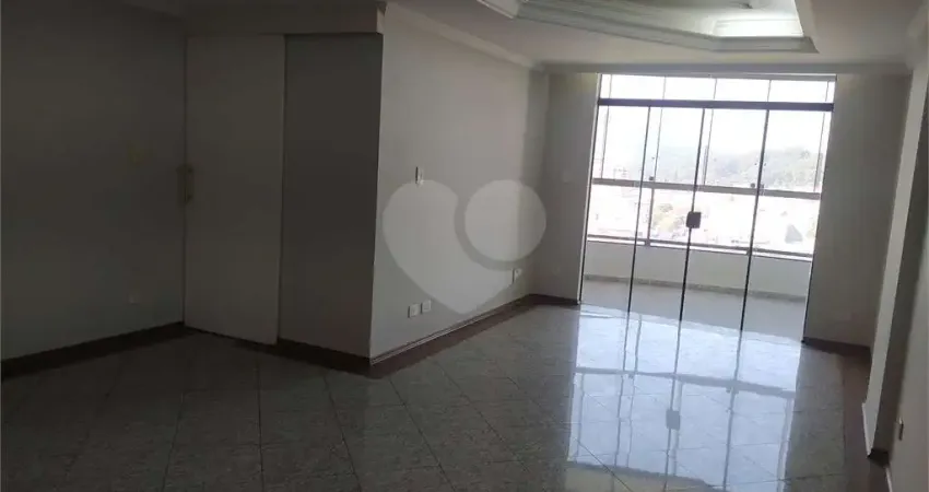 Apartamento com 4 quartos à venda na Getúlio Vargas, Centro, São Roque