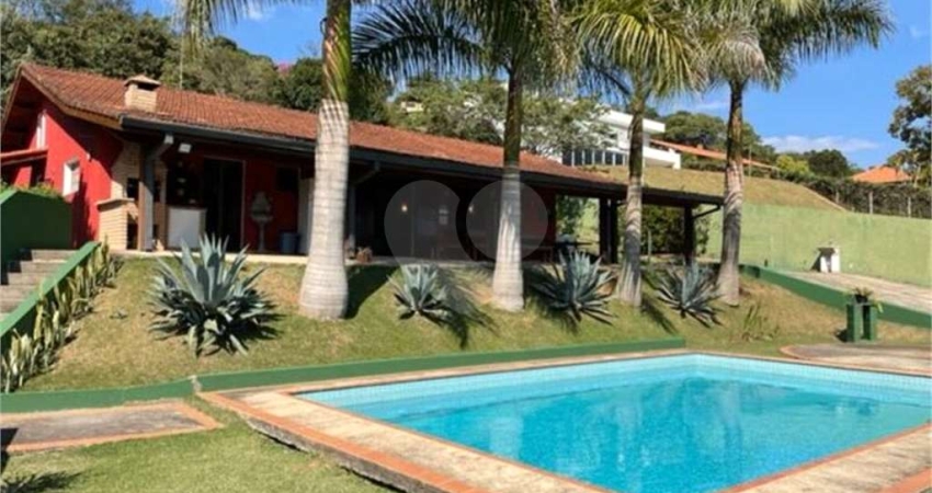 Chácara com 6 quartos à venda ou para locação em Saboó - SP