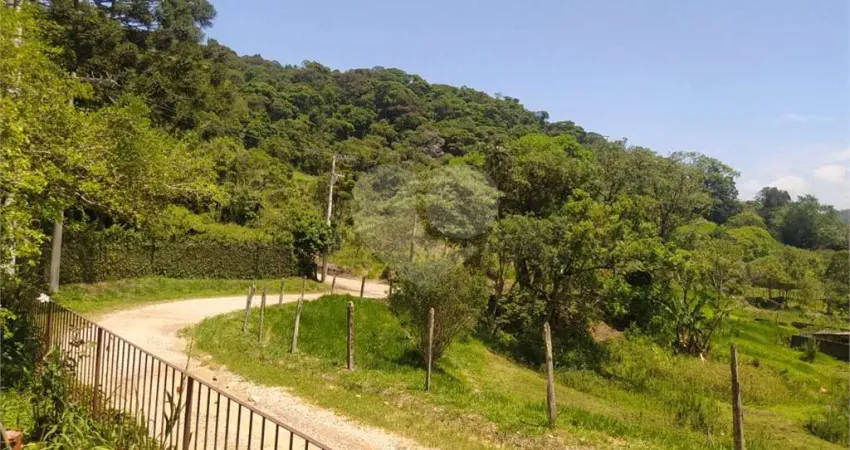 Sítio com 3 quartos à venda em Alto Da Serra (mailasqui) - SP