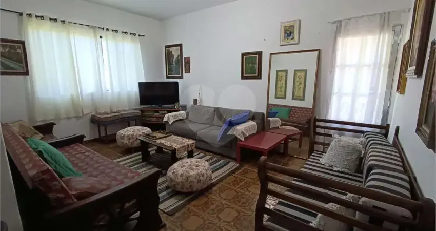 Chácara com 5 quartos à venda em Jardim Caparelli (mailasqui) - SP