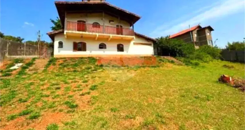Chácara com 4 quartos para locação em Jardim Boa Vista - SP