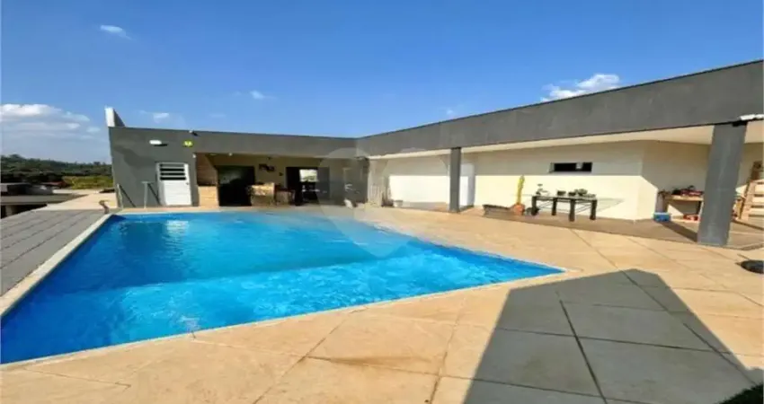 Chácara / sítio com 3 quartos à venda no Olhos Dagua, Mairinque 