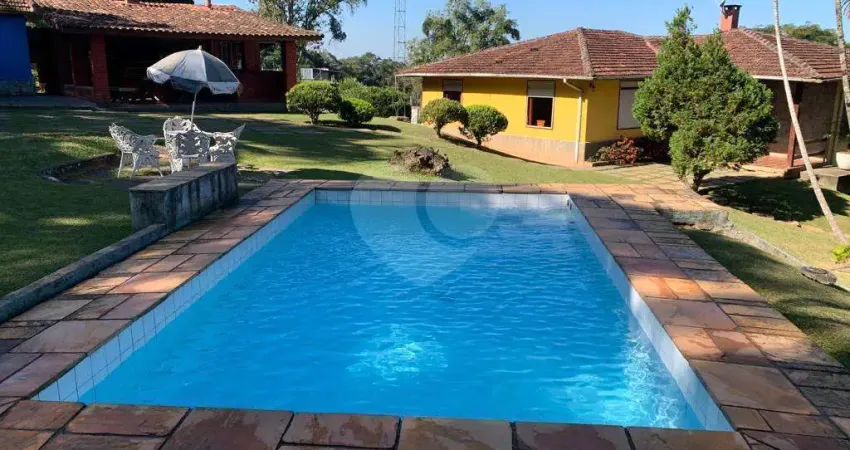 Chácara / sítio com 4 quartos à venda no Centro, Ibiúna