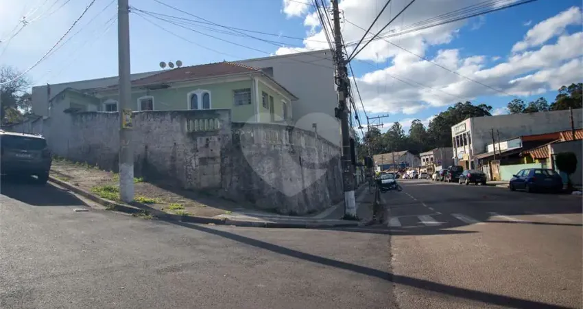 Casa comercial à venda na Vila Sorocabana, Mairinque 