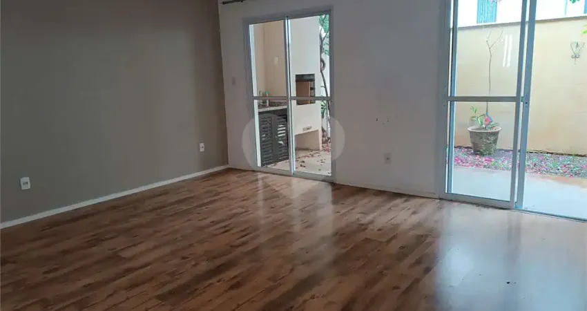 Terreno em condomínio fechado à venda no Bairro do Cambará, São Roque 