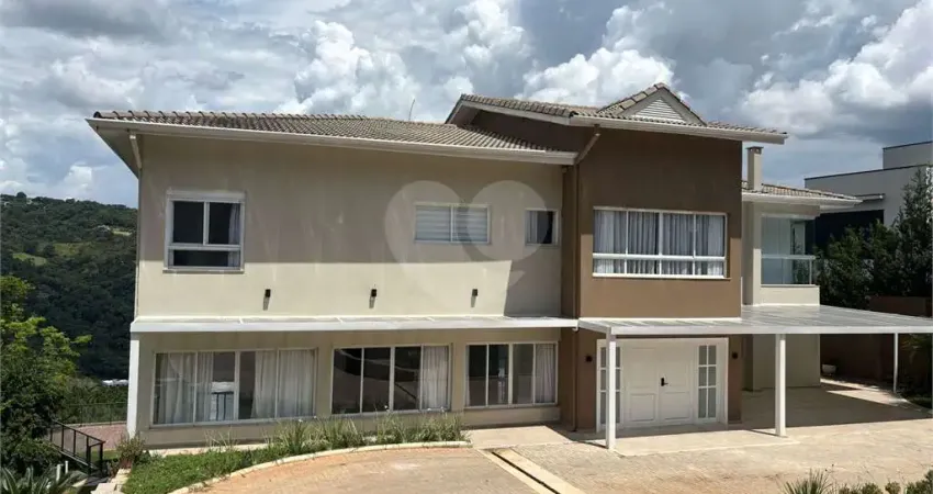 Terreno em condomínio fechado à venda na Vila Santo Antônio, São Roque 