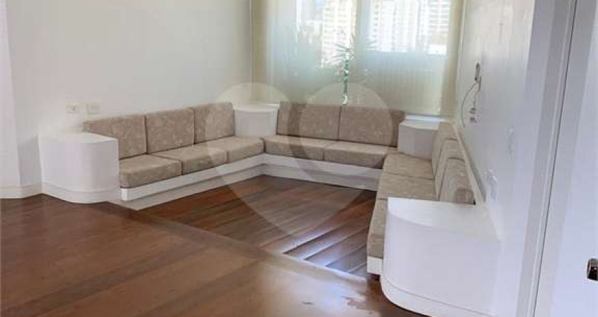 Apartamento com 3 quartos à venda em Vila Andrade - SP
