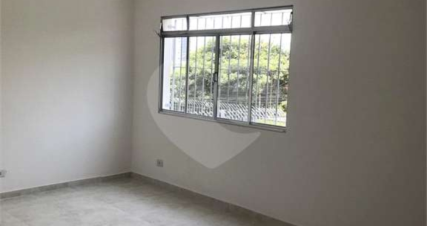 Casa com 2 quartos à venda na Clarimundo Gonçalves, Campo Limpo, São Paulo