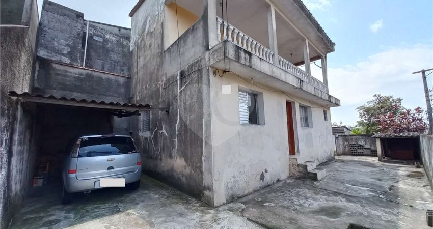 Casa com 5 quartos à venda na Zacarias Mazel, Campo Limpo, São Paulo