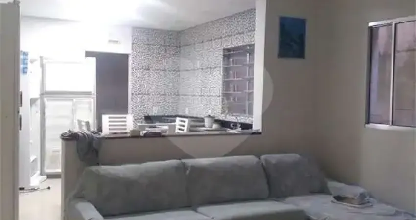 Sobrado com 2 quartos à venda em Jardim Vitória - SP