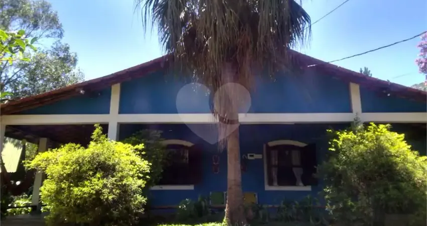 Chácara / sítio com 3 quartos à venda no Refúgio da Serra, Itapecerica da Serra