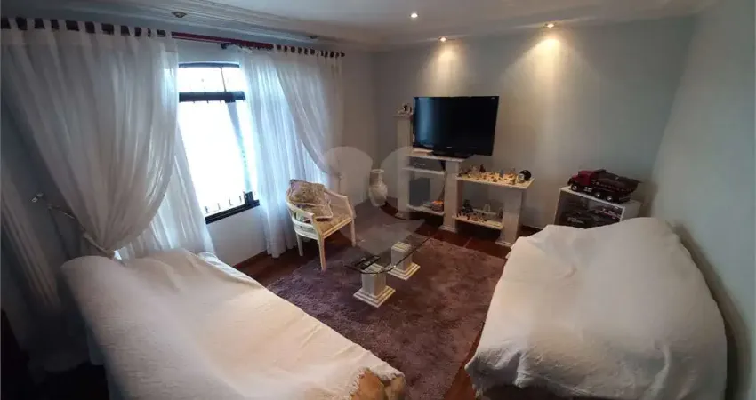 Sobrado com 3 quartos à venda em Jardim Umarizal - SP