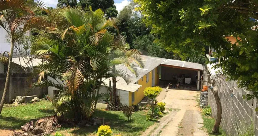 Chácara / sítio com 3 quartos à venda no Centro, Vargem Grande Paulista 