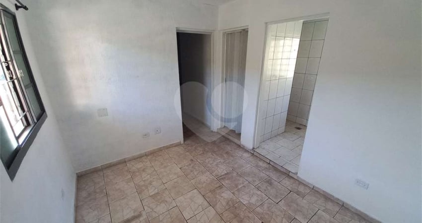 Apartamento com 1 quartos para locação em Jardim Leônidas Moreira - SP