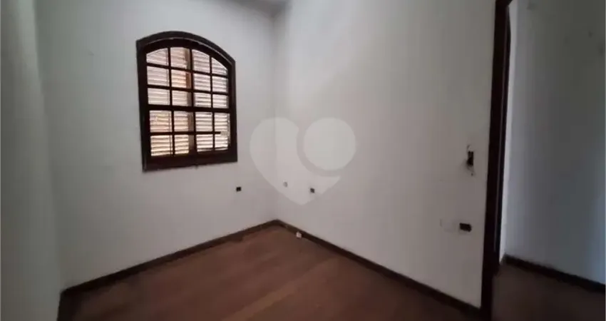Sobrado com 3 quartos à venda em Jardim Martinica - SP