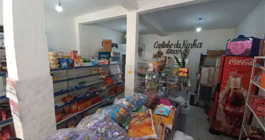 Casa comercial à venda no Jardim Trianon, Taboão da Serra 