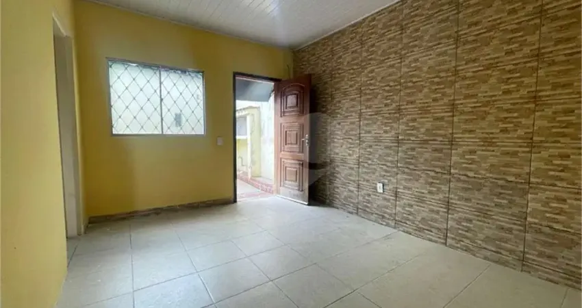 Casa com 2 quartos à venda na Maria Callas, Campo Limpo, São Paulo
